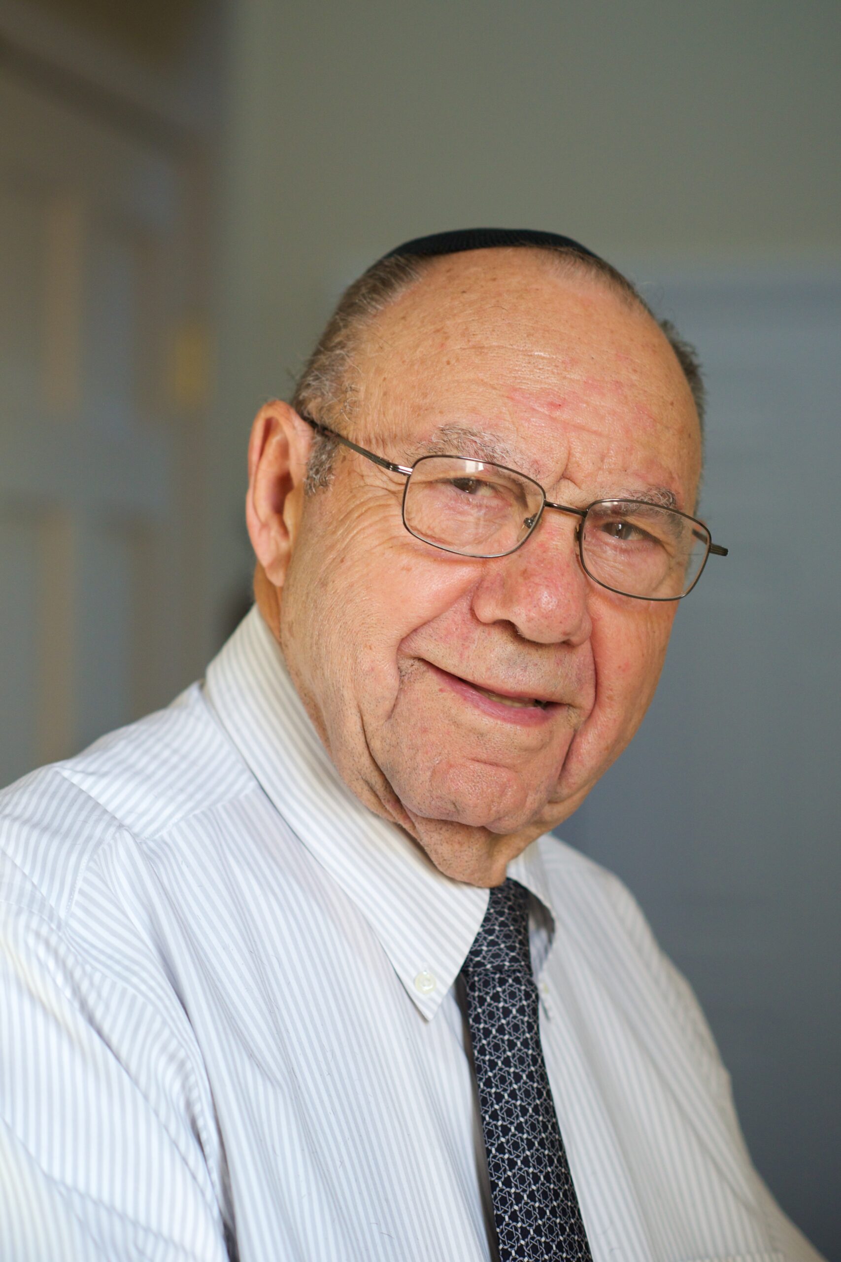 Rabbi Philip Lazowski Connecticut Remembers the Holocaust