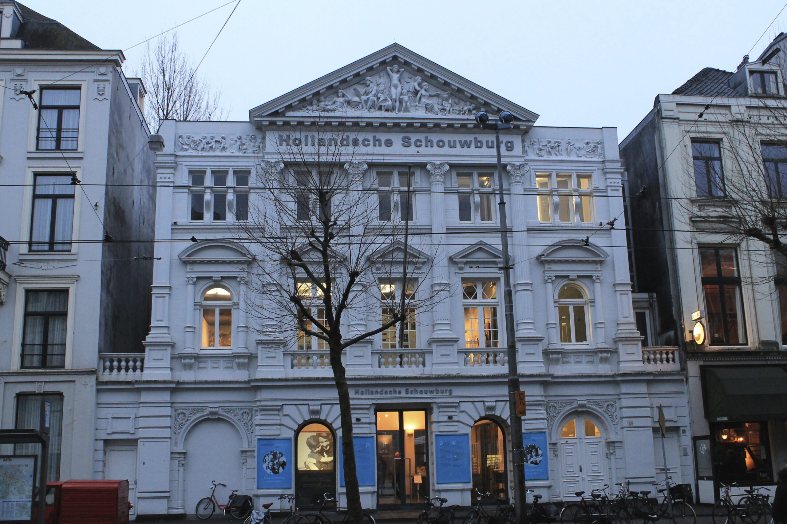 Hollandsche Schouwburg Theater